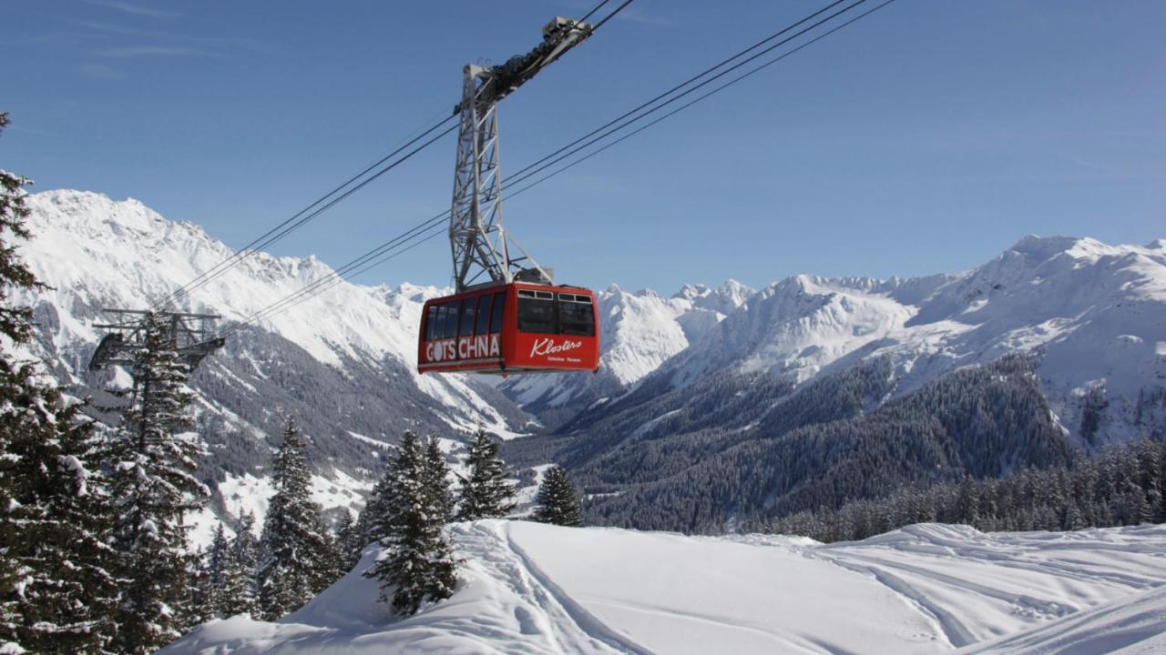 Adventure Hostel Klosters Exterior photo